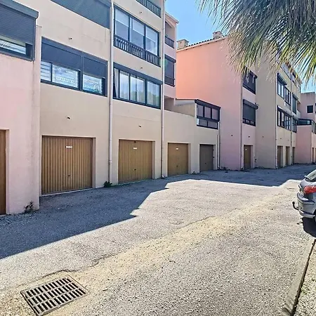 Les Terrasses Fleuries Du Port